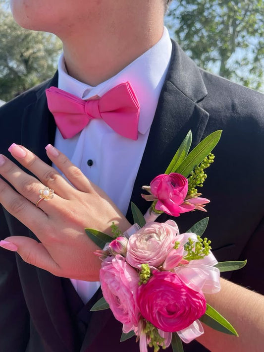 NO 2 Flower Mist Corsages